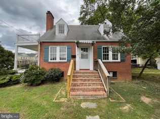 621 N Kensington St, Arlington, VA 22205