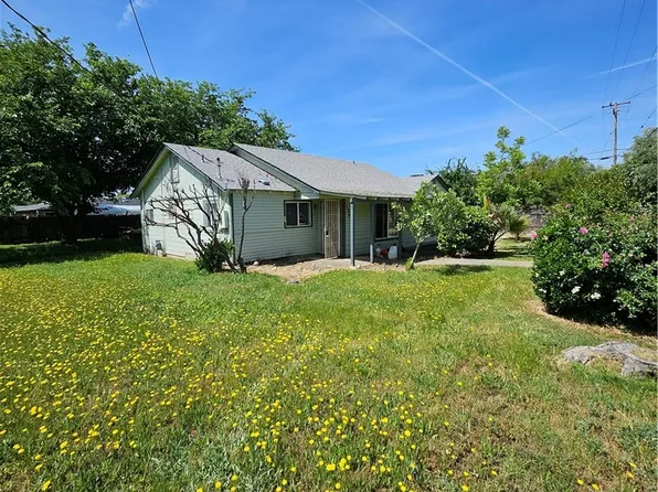 1343 Feather Ave, Oroville, CA 95965
