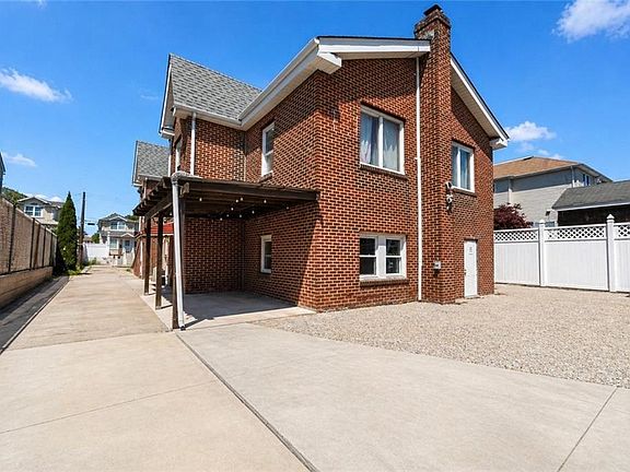 2nd image of 128 Weed Ave