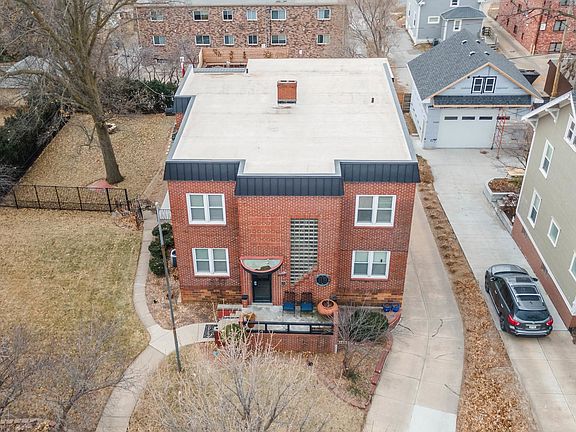 4th image of 4803 Davenport St