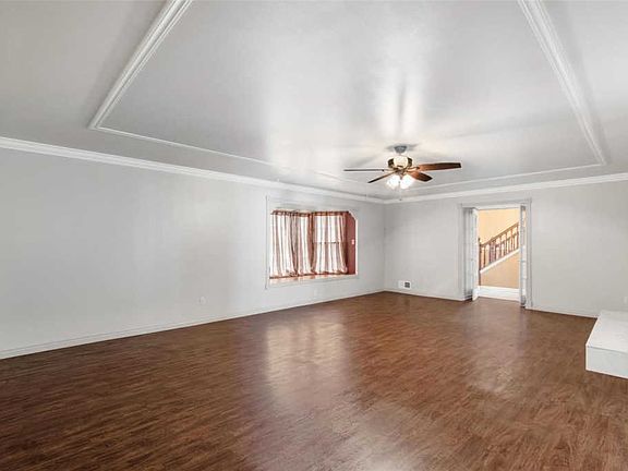 5th image of 6847 Bruno Ave