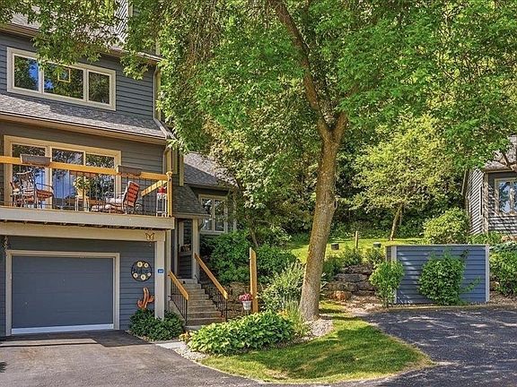 2nd image of 312 Territory Dr