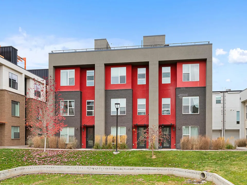 3048 Wilson Ct #2