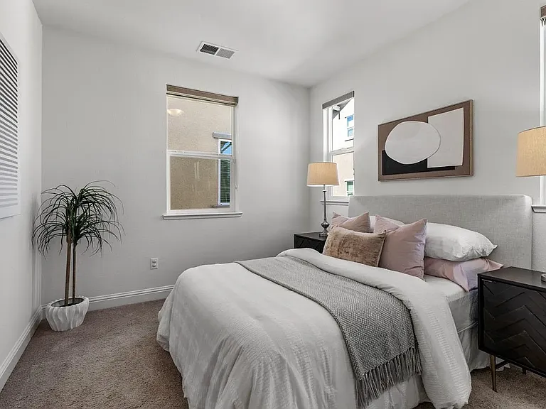 38881 Photinia Pl — Photo 14