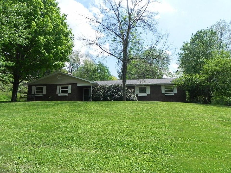 1st image of 148 Edgewood Dr NW