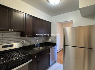 6830 N Sheridan Rd #257A, Chicago, IL 60626