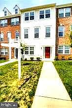 1st image of 9324 Esplanade Ct