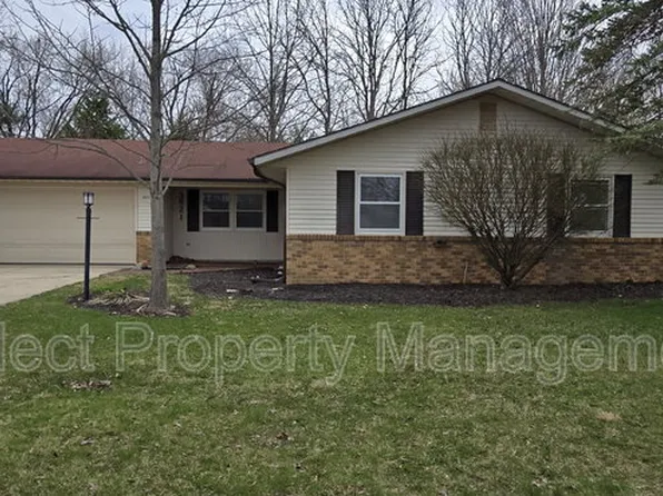 3821 Aboite Lake Dr, Fort Wayne, IN 46804