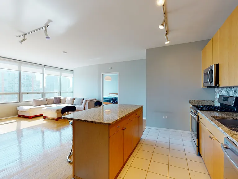 701 S Wells St #2402 — Photo 6