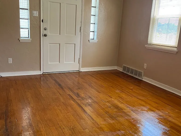 112 Bellanca Ave — Photo 1