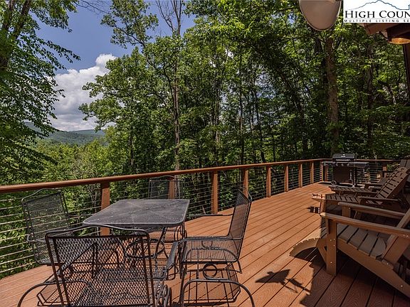 3rd image of 251 Deer Run Road