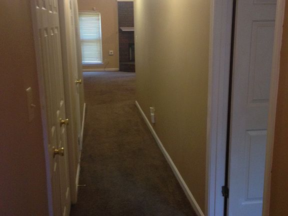 Entrance hallway 