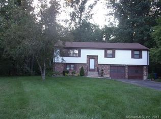 83 Southwood Dr, Windsor, CT 06095