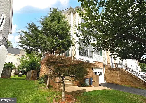 14552 Woodgate Manor Pl Photo 1