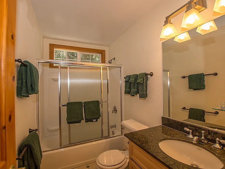 395 Elizabeth Dr — Photo 19