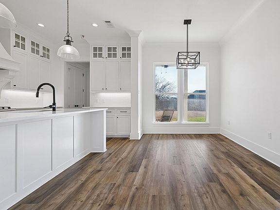 5th image of 7184 Rue Lierre