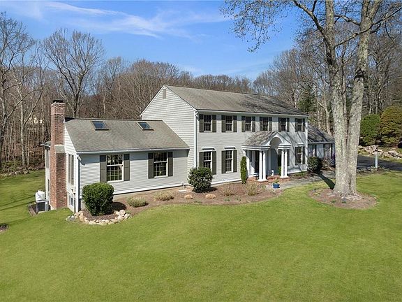 2nd image of 155 Fernwood Dr