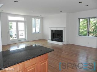 3000 N Ashland Ave, Chicago, IL 60657