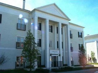 12913 Tradd St APT 2B, Carmel, IN 46032