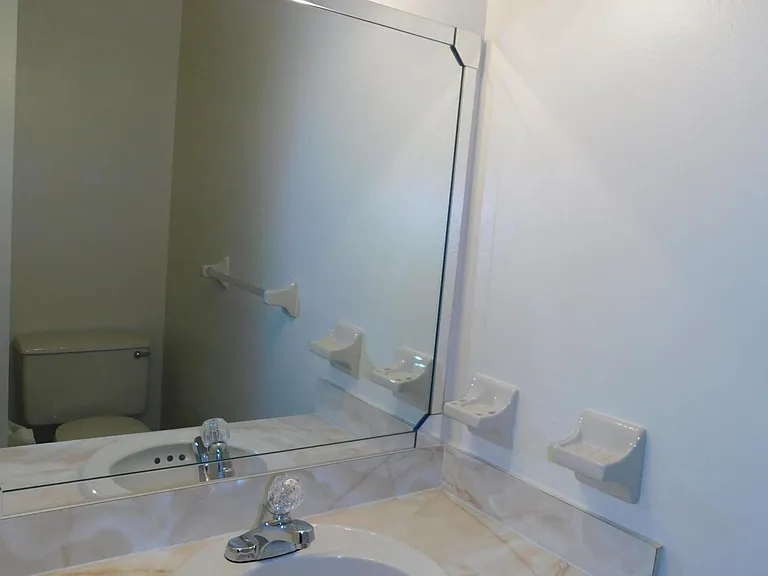 236 Chandler St #C — Photo 9