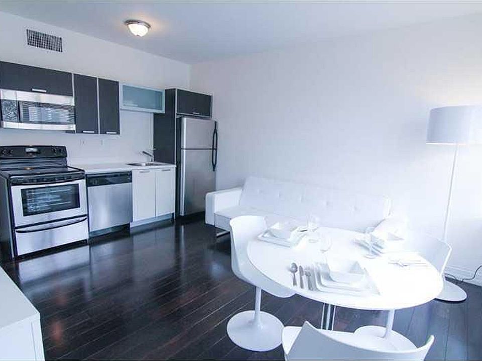 1st image of 601 11th St APT 106