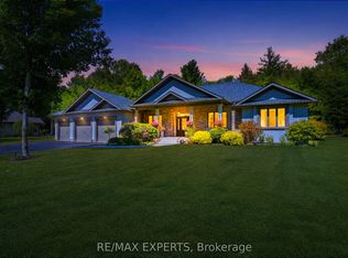 48 Marni Ln, Springwater, ON L0L 2K0
