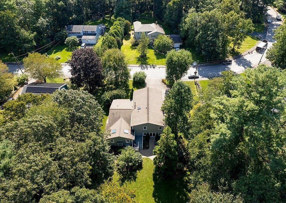 28 Evergreen Way, Medfield, MA 02052 Zillow