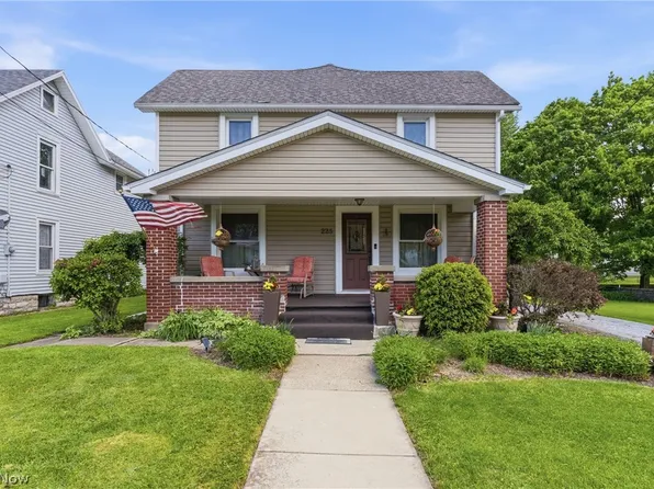 225 Woodward St, Bellevue, OH 44811