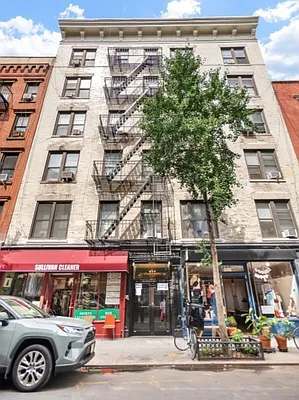 Rented by Compass | media 18