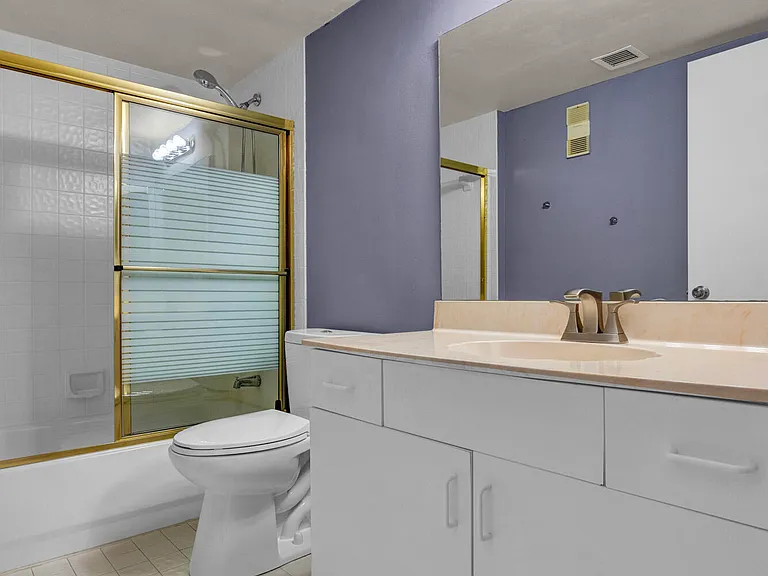 5952 Regal Glen Dr #103 — Photo 24