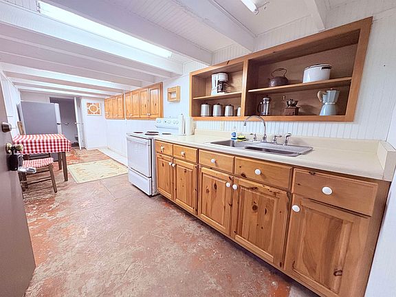 24th image of 167 Wahpeton Hill Rd