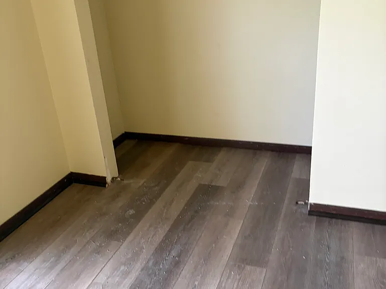 6993 Eisenhower Ave — Photo 15