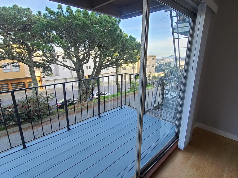 74 Crestline Dr #1 — Photo 1