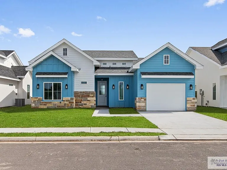 3151 Juan Castillo Ave — Photo 2
