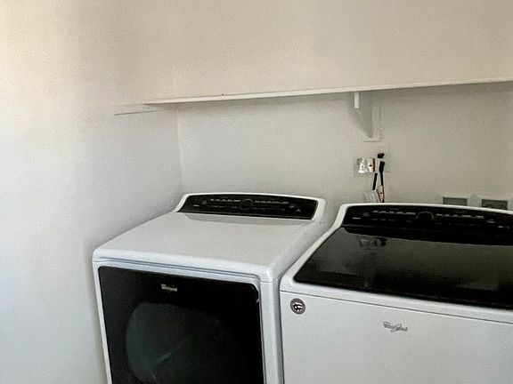 2nd floor laundry room