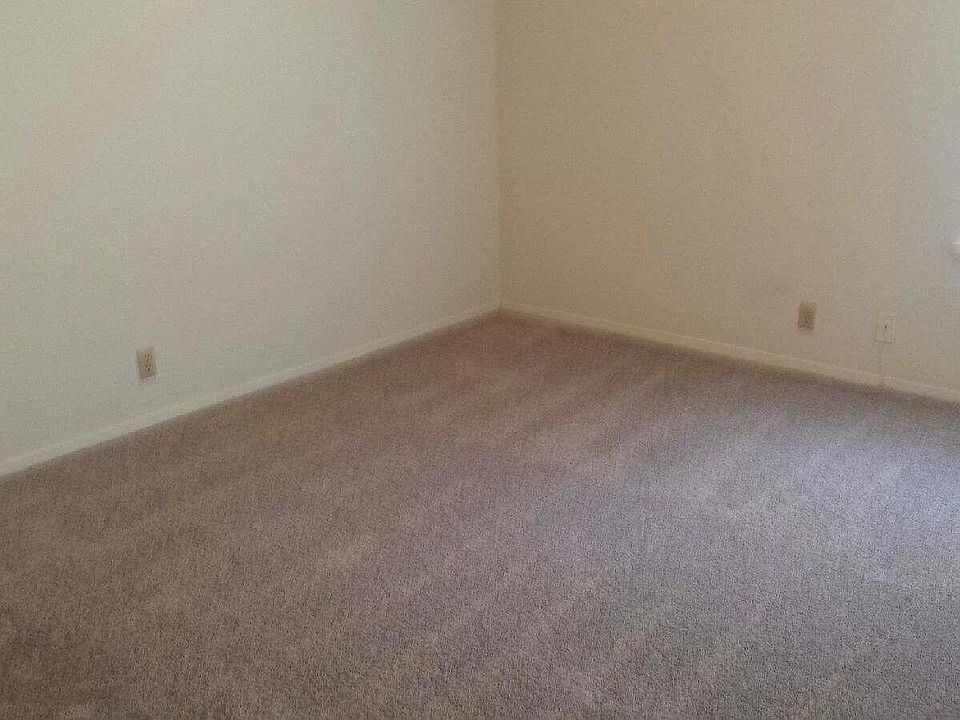 2nd image of 3222 Rex Cruse Dr APT A