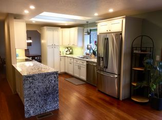 5911 Boulevard Loop SE, Olympia, WA 98501