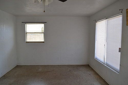 4th image of 1231 Imperial Dr
