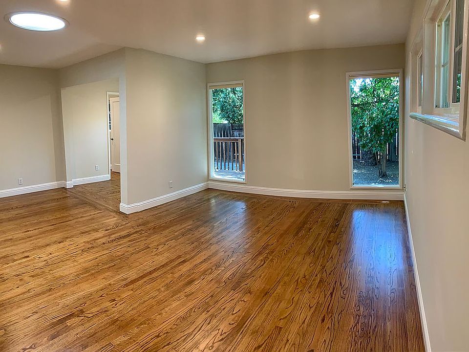 1st image of 662 Coleman Ave