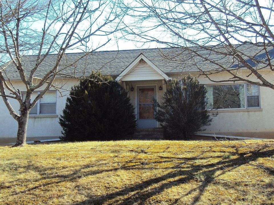 2nd image of 62 Fridley Hl