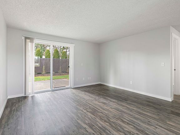 5th image of 1801 Magnolia St SE #C1