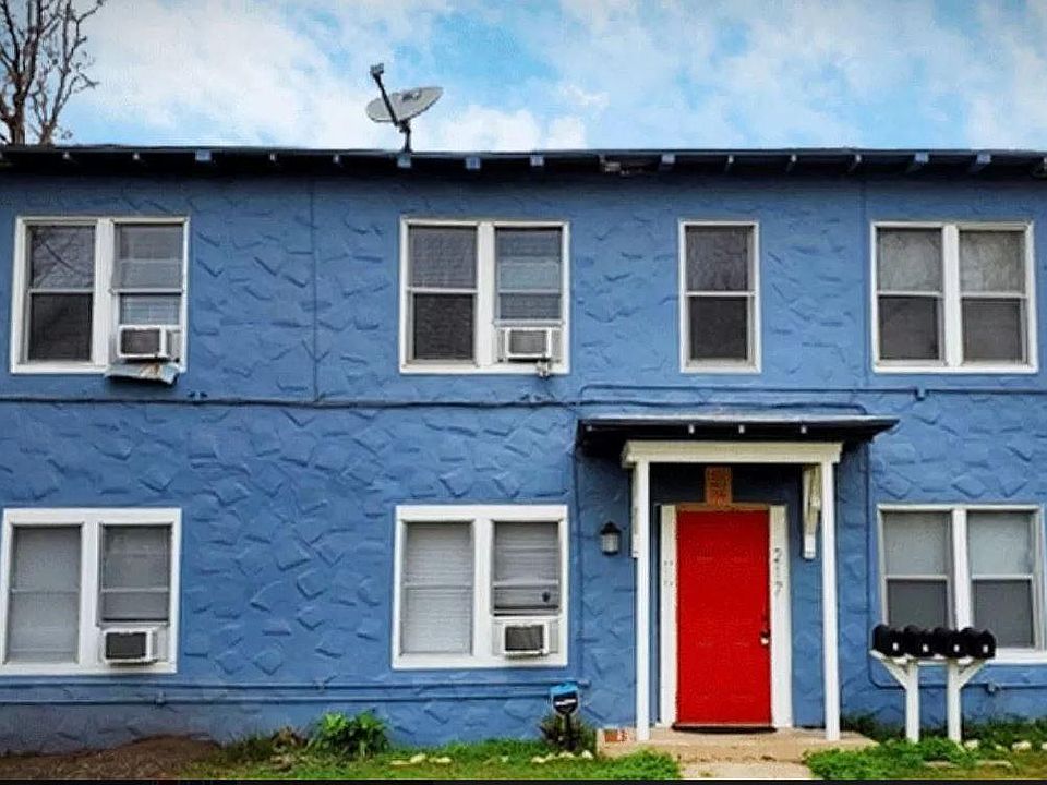 1st image of 217 Lotus St #1
