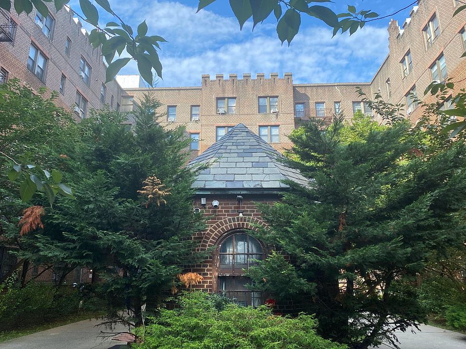 1st image of 42 Twenty Kissena Blvd #E9