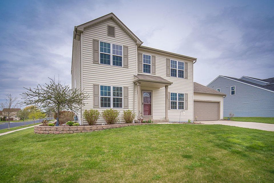 1st image of 363 Oakbrook Dr