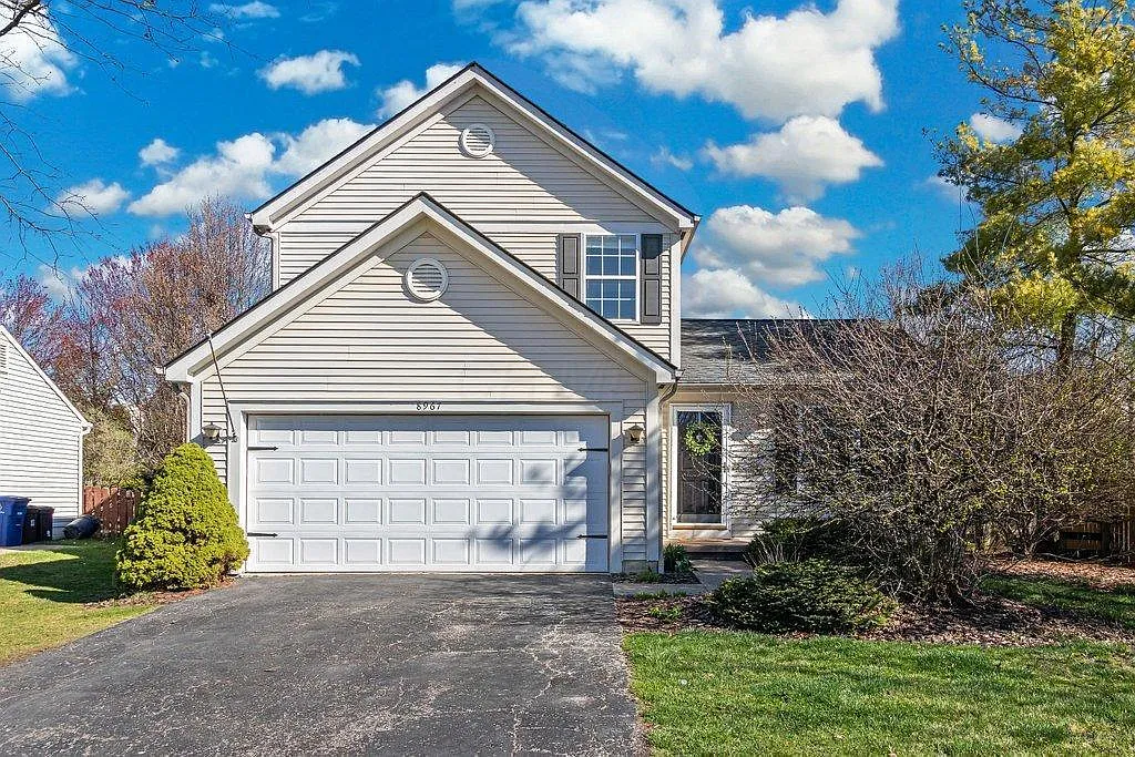 8967 Holquest Dr photo 1