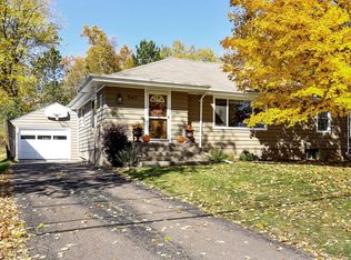 547 Anderson Rd, Duluth, MN 55811