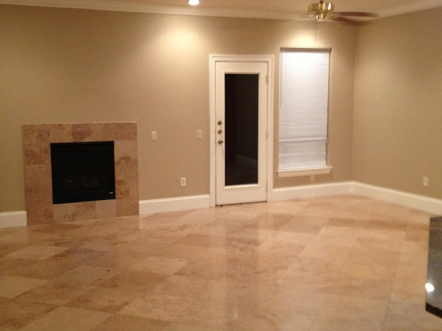 6100 Holiday Lane — Photo 3
