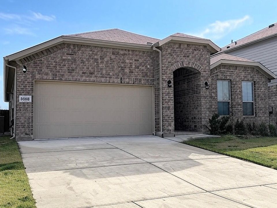 16032 Farringdon St, Justin, TX 76247 | Zillow