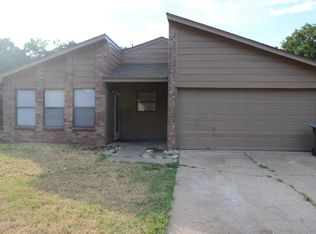 1013 San Saba Dr, College Station, TX 77845