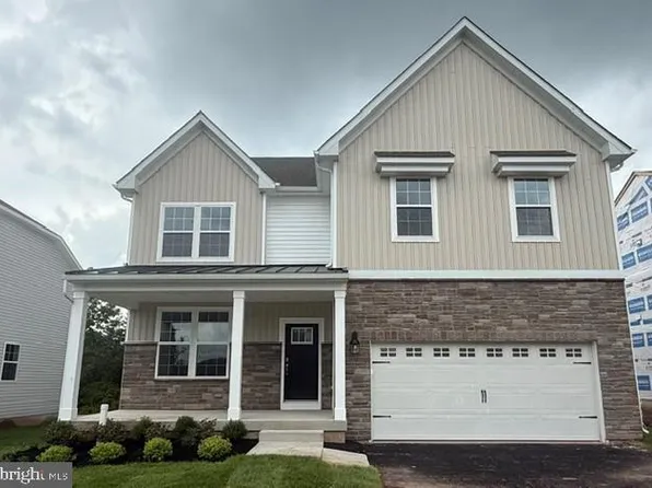 3049 Martha Way, Pennsburg, PA 18073